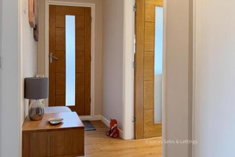 5 St James Cl Kettering-26.jpg