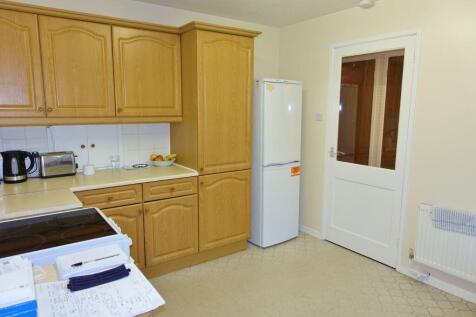 Waterloo Close photo 4