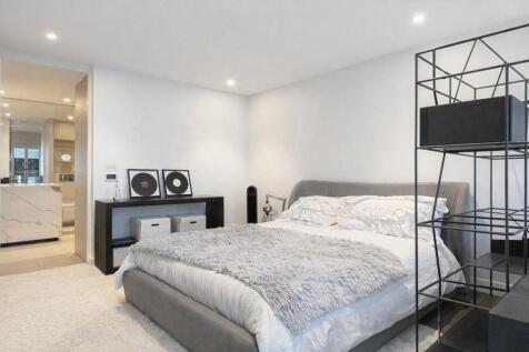 10 Park Drive - Studio - For Sale By Barrain Londo