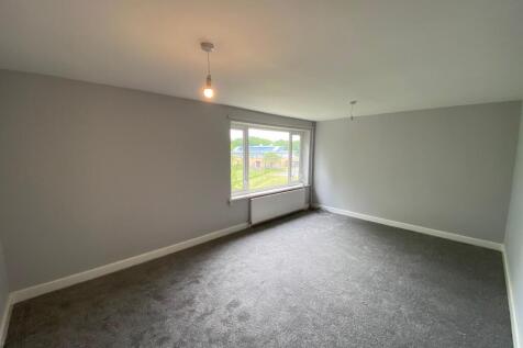 Helford Road, Passfield, Durham, County Durham, SR8 photo 3