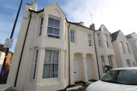7-bed terraced on 1 Oxford Street, Leamington Spa, £3,465/mo