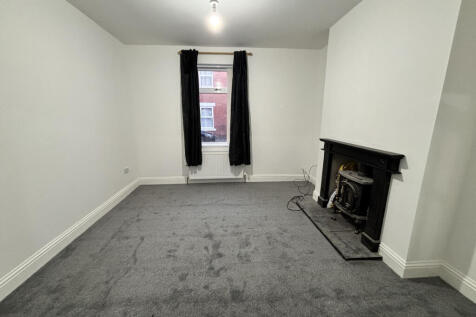 Two Double Bed Terraced House