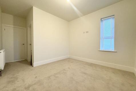 Master Bedroom alt view