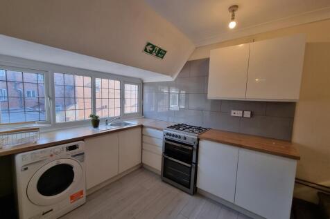 163A Tachbrook Road, Leamington Spa, CV31 3BE photo 2