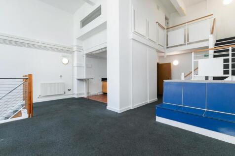 222 Kingsland Road 6.jpg