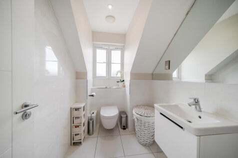 1356556-8-68cce86...