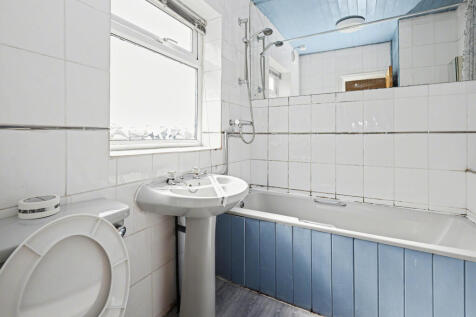 bathroom.JPG