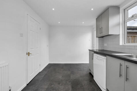 Willcox Avenue, Bury St. Edmunds photo 5