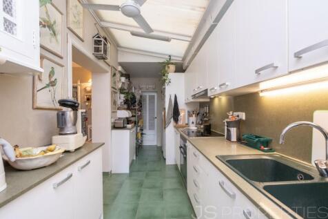 Excellent Villa with spectacular sea views 