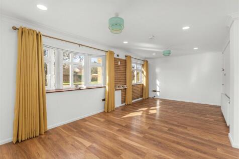 36 Elton Road, Banbury-7.jpg