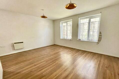 Lounge / Kitchen