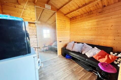Summer house.