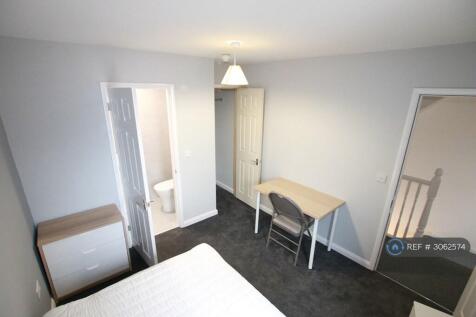 Palmer Park Avenue, Reading, RG6 photo 3
