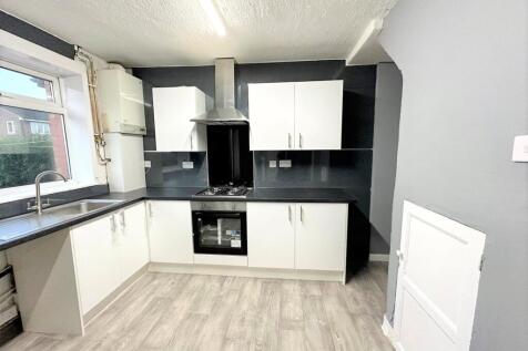 Longroyd Street North, Leeds, West Yorkshire, LS11 photo 3