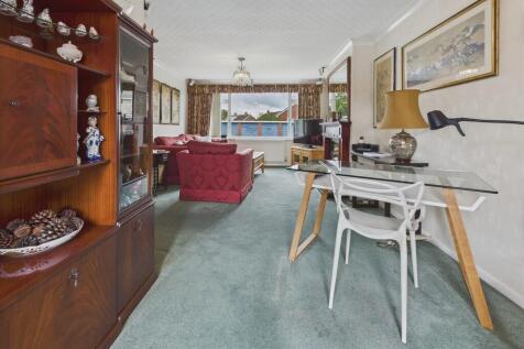 CAM04273G0-PR0161...