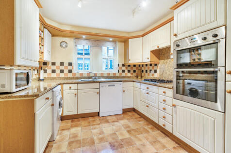 Kitchen/Dining Ro...