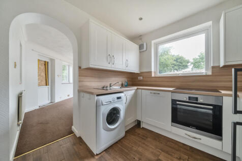 1305373-18-683ef7...