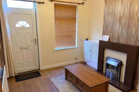 Front Lounge