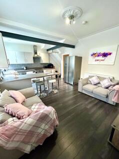 Four bedroom Student House - Garmoyle Road, L15 photo 4