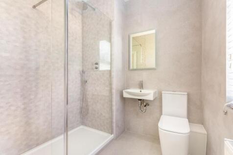 shower room (1).jpg