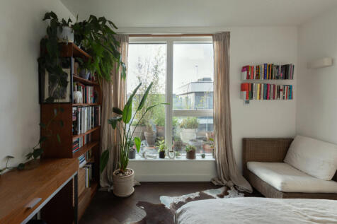 323057 - RF-SPURSTOWE-TERRACE-40.jpg