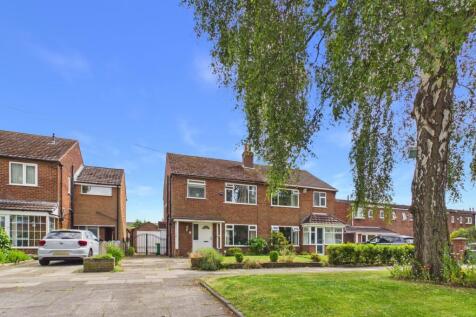Maple Road - EweMove - Front