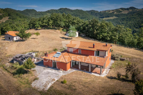 Esterno