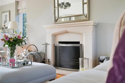 HOLLYMEAD ROAD, 12- (10).jpg