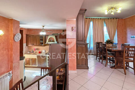 Interno