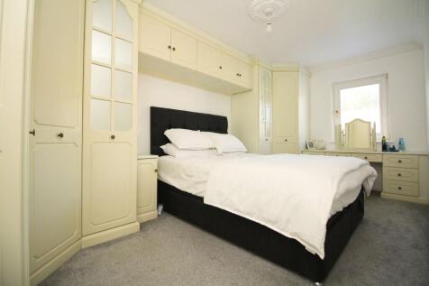 Llys Celyn, Cedar Crescent, Tonteg, Pontypridd, CF38 1LF photo 4