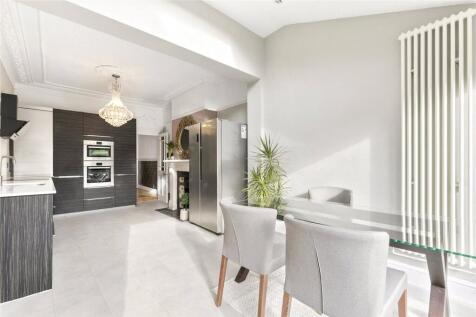 Cavendish Road, London, SW12 photo 4