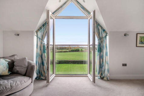 1383929-23-692473...