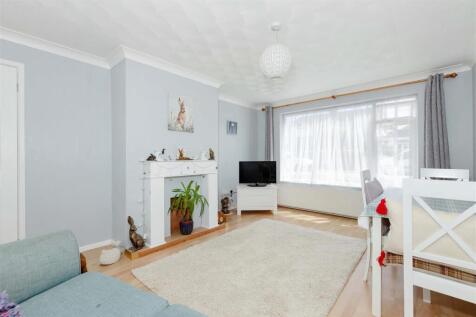 Birkdale Close_1.jpg