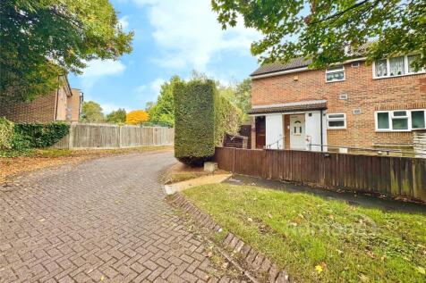 Sandhurst, GU47 - property photo