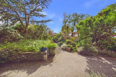 Redruth, TR16 - property photo