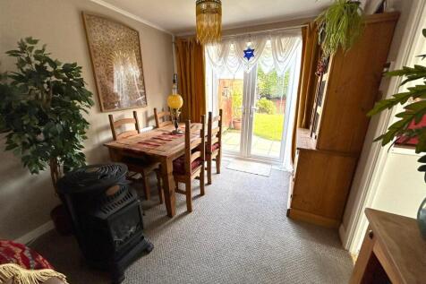 Carradale Close, Eaglescliffe photo 5
