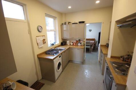 31-Broomfield-Crescent-(9).jpg