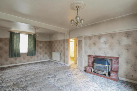 12 Chigwell Lane, Loughton, Essex, IG10 3RW
