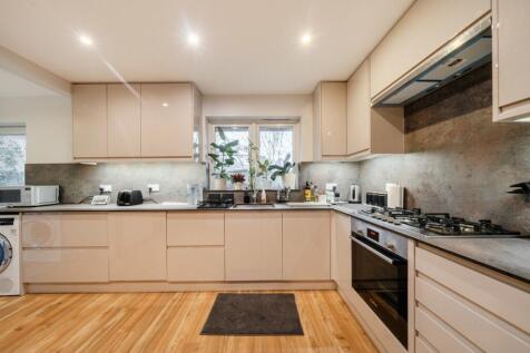 Bellfield Close, Blackheath, London, SE3 photo 4