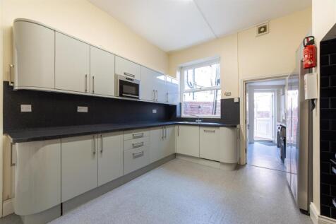 Available June 2027, £160pppw, Osborne Avenue, Jesmond, Newcastle Upon Tyne photo 3
