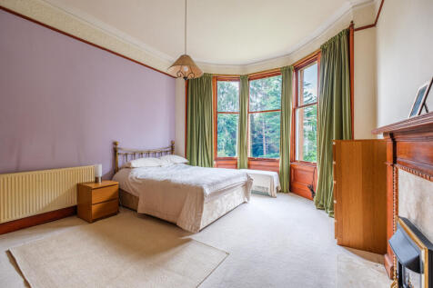 5 bed, 2 bath House in Glasgow - Photo 43