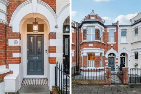 Silver Crescent, W4 - FOR SALE