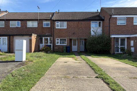 2 Bedroom terraced house for let