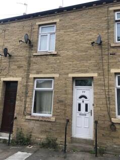 Well¿Presented Two¿Bedroom Through Terrace in