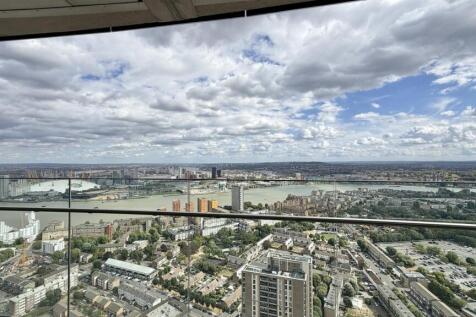 Arena Tower, high floor flat for Sale By Barrain L