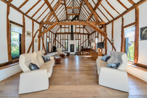 Vaulted Sitting Room