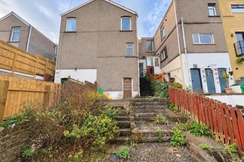 Rear Garden d.jpg