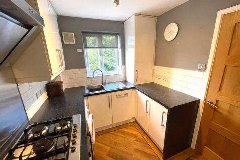 Newry Court, Newton, Chester photo 2