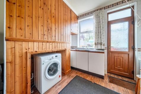 1376136-16-6909f2cfc2405