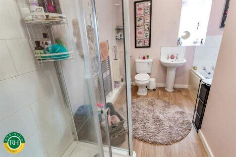 bathroom (Blythgate)